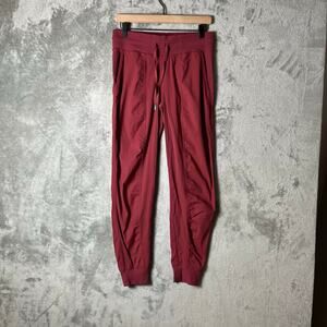 Lululemon Dance Studio Jogger‎ *28" Burgundy Red Size 6 Athleisure